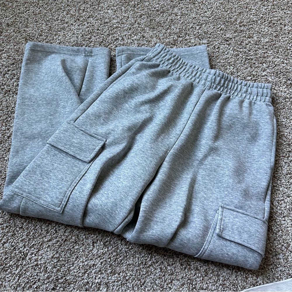 Gray Cargo Sweatpants